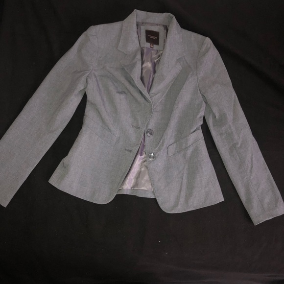The Perfect Blazer - Picture 6 of 8